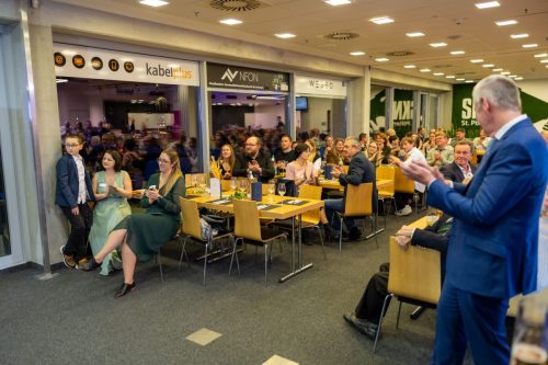 85-2025-11-27-BKS-20-Jahre-NV-Arena-0187